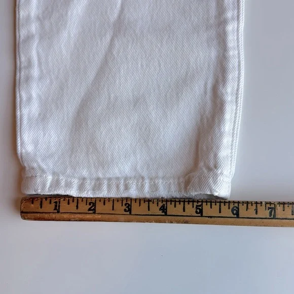 Levi's Customized and Tapered White Distressed jeans - Picture 11 of 11